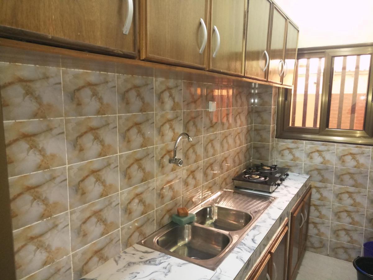 Residence Lynda Prestige Ουαγκαντουγκού Εξωτερικό φωτογραφία