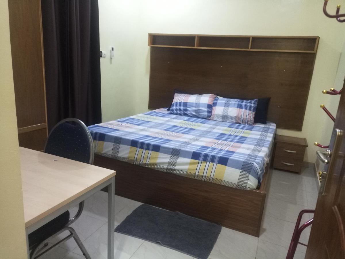 Residence Lynda Prestige Ουαγκαντουγκού Εξωτερικό φωτογραφία